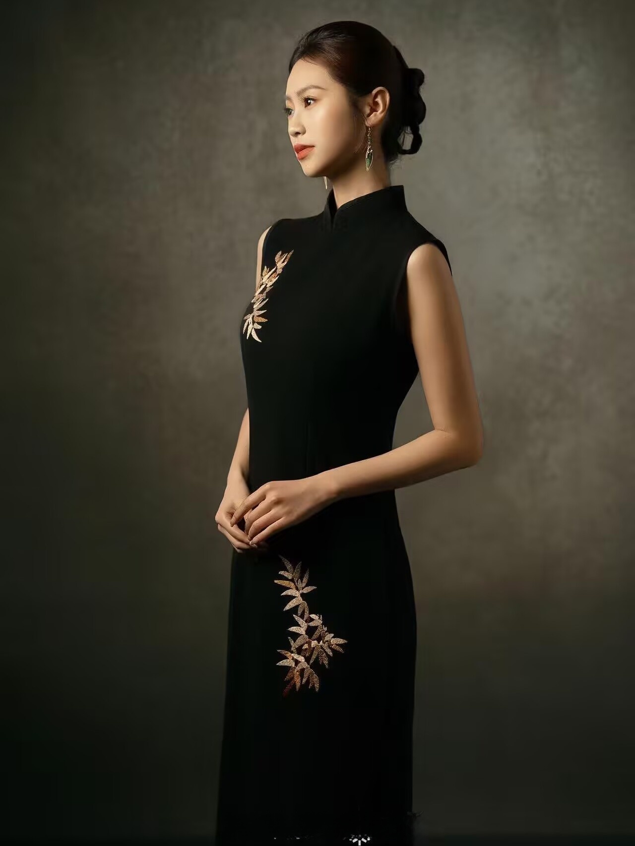 블랙 포트레이트 사진 스튜디오 중국풍 예술 사진 의상  - Portrait Photography With Lighting 리뷰 및 가격